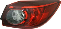 Baklampa Höger Mazda 3 Hatchback BM