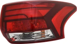 Baklampa Höger Mitsubishi Outlander III