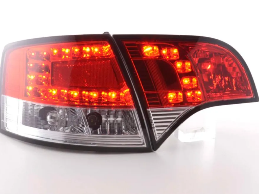 Baklampor LED Röd/Klarglas Audi A4 (B7/8E) Avant 2004-2008