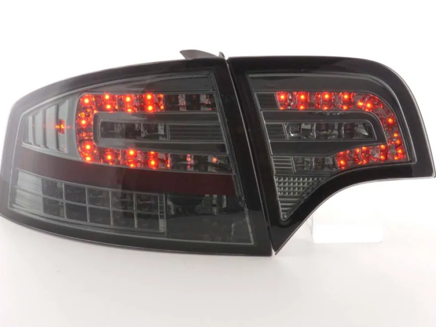 Baklampor LED Smoke Audi A4 (B7/8E) Sedan 2004-2008