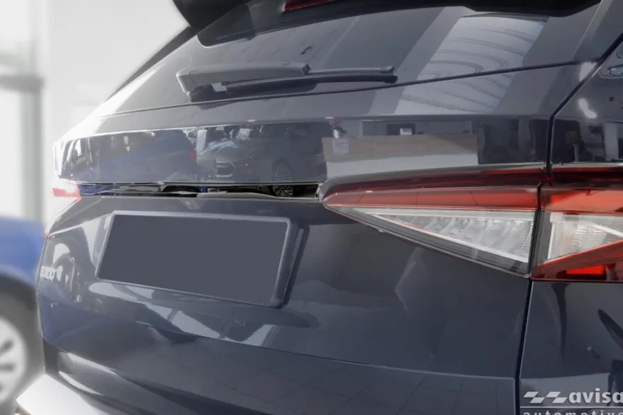 Dekorlist baklucka Skoda Elroq 2025– Blank Svart