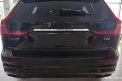 Dekorlist baklucka Volvo V60 II / Cross Country 2018– Krom