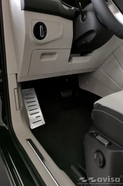 Fotstöd Borstad stål VW Tiguan II 2015->