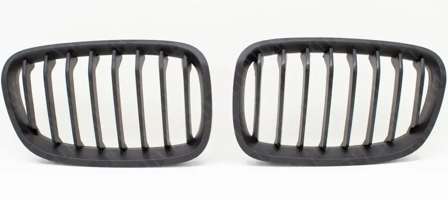 Grillar/Njurar Mattsvart BMW 1-Serien F20/F21 2011-2015