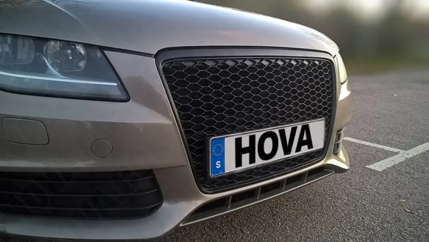 Grill Svart Audi A4 (B8-8K) 2008-2012