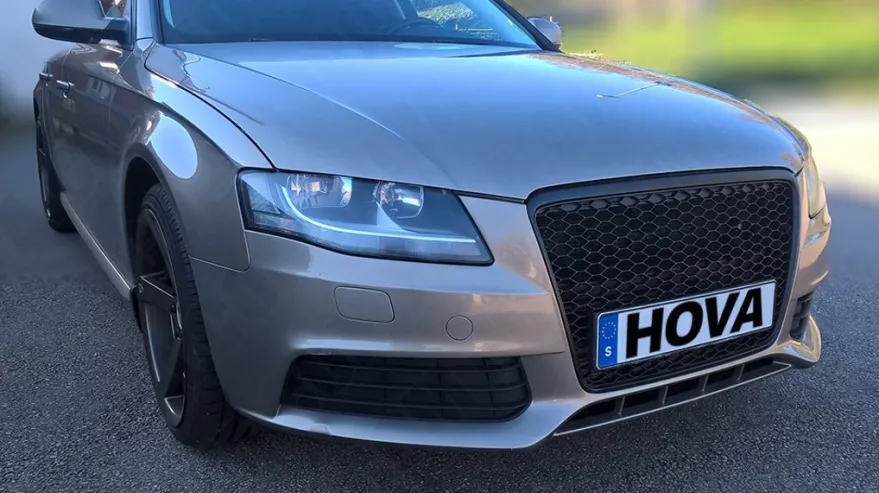 Grill Svart Audi A4 (B8-8K) 2008-2012