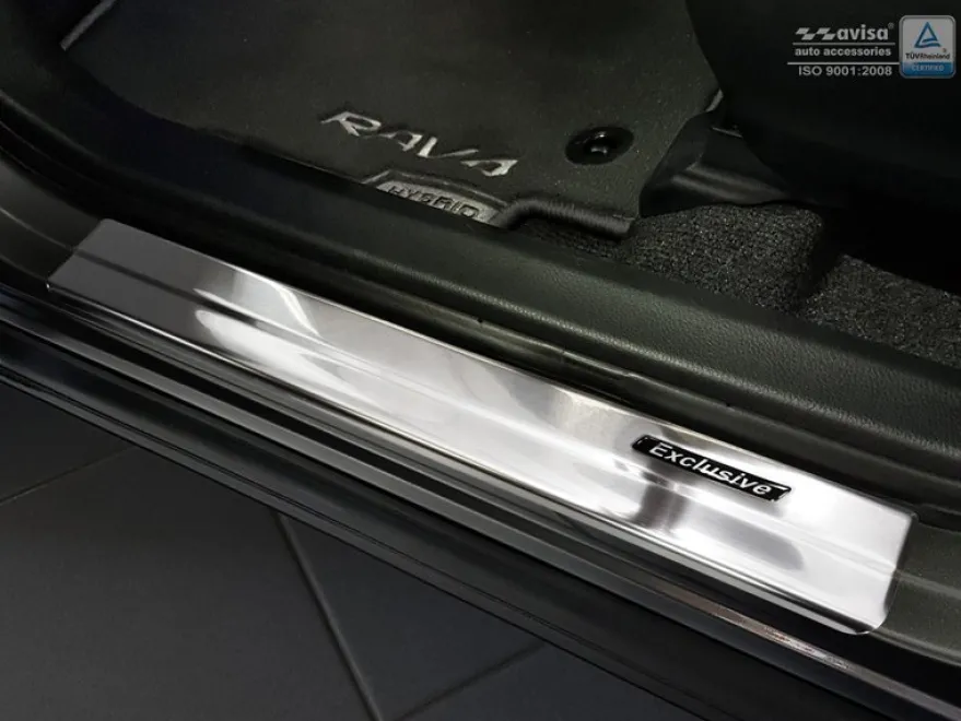 Instegslister i Borstad Stål Toyota RAV4 IV 02.2016-2018