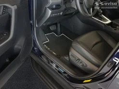 Instegslister i Borstad svart Stål Toyota RAV4 V Hybrid 2018-> Suzuki Across 2020->