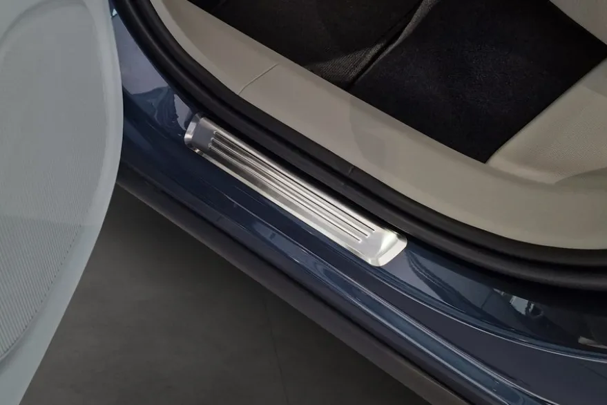 Instegslister i Borstat Stål Silver Volvo XC60 II 2017->