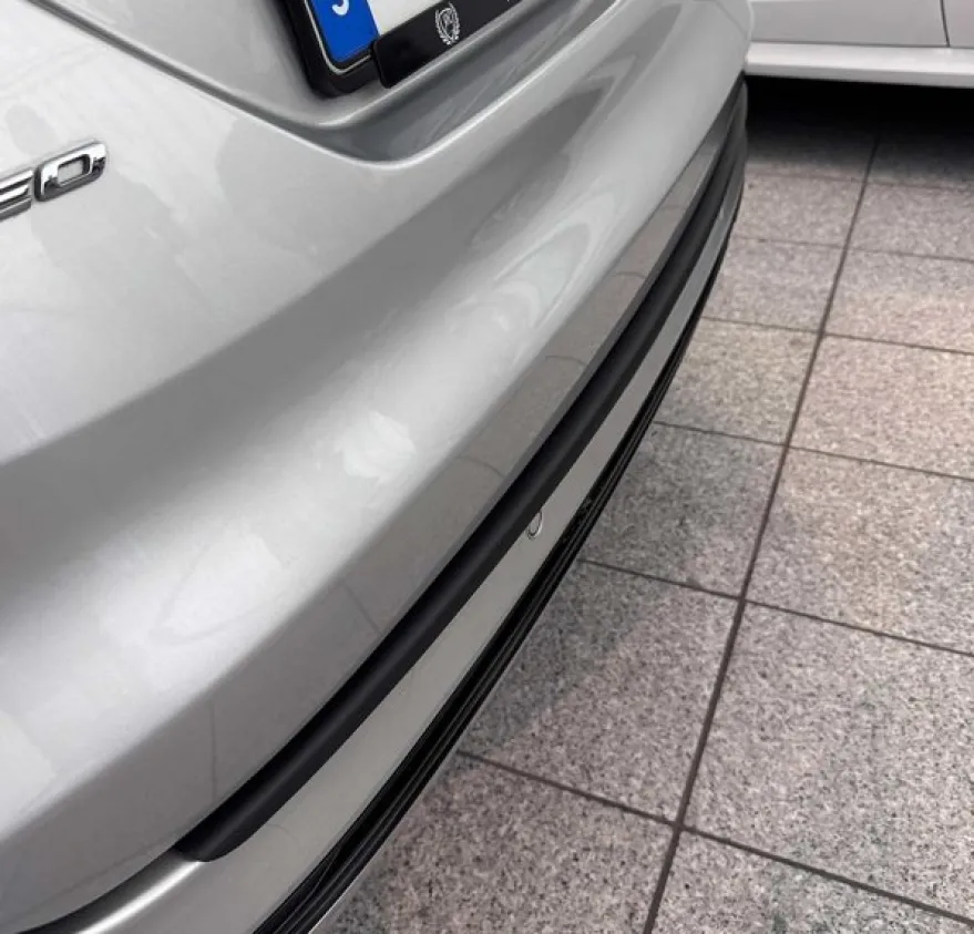 Lastskydd ABS plast – Ford Mondeo Turnier 2015–2021