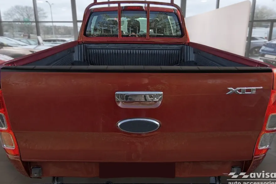Lastskydd För Bakläm Mattsvart Metall Ford Ranger V 2011-2022