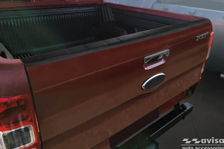 Lastskydd För Bakläm Mattsvart Metall Ford Ranger V 2011-2022