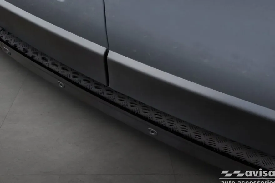 Lastskydd Mattsvart Aluminium Durkplåt Renault Master III 2010->