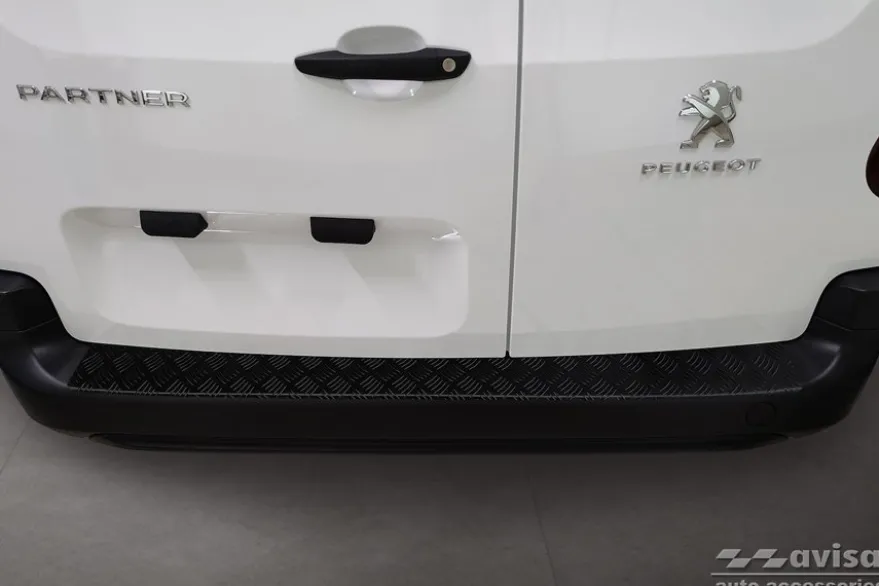 Lastskydd Mattsvart Aluminium Durkplåt till Peugeot Partner 2008->