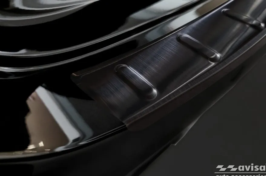 Lastskydd Rostfri Borstad Metall Svart Mercedes CLA II Shooting Brake X118 2019-2025