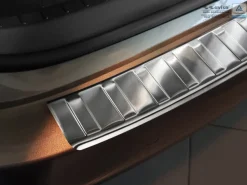 Lastskydd Rostfri Borstad Metall Toyota Corolla XI E160 Sedan 2016-2018