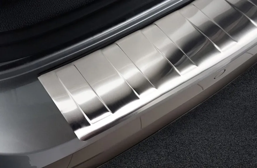 Lastskydd Rostfri Borstad Metall VW Golf VII Variant/Kombi 2017-2020
