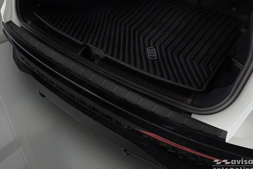 Lastskydd Rostfri Matt Svart Metall Audi Q5 III 2024->
