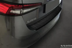 Lastskydd Rostfri Matt Svart Metall Skoda Superb IV Liftback 2023-><noscript><img width=