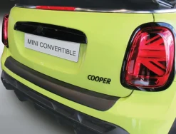 Lastskydd Svart Mini Cooper Cab F57 03.2021->
