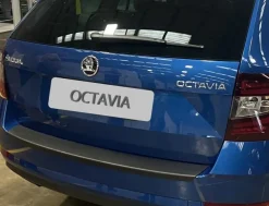 Lastskydd Svart Skoda Octavia III 5E Kombi 3.2017-02.2020