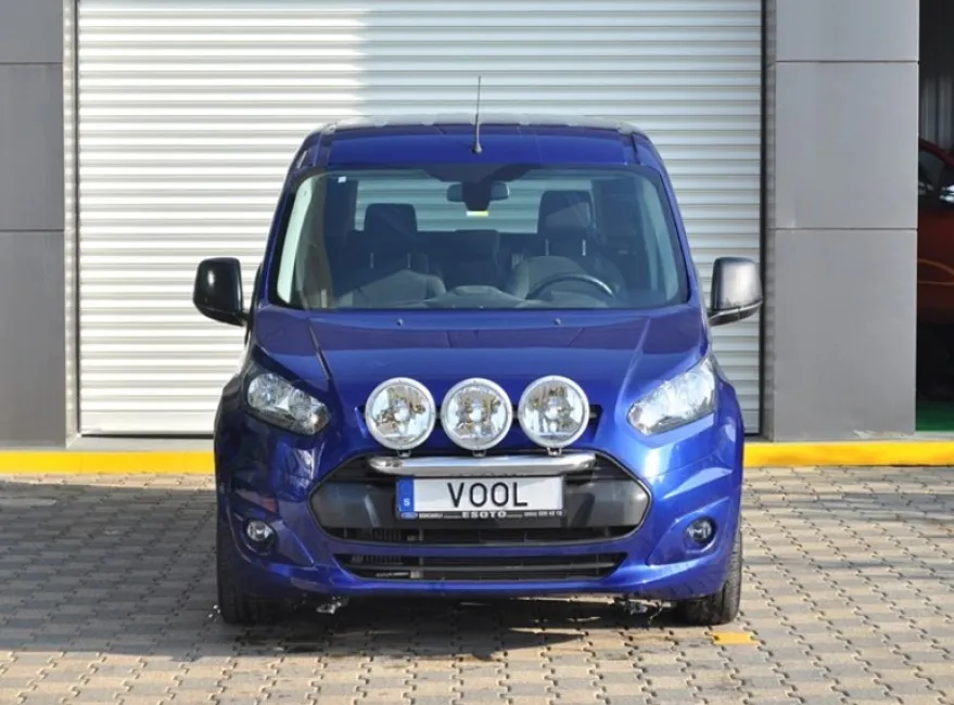 Modellanpassad Voolbar Ljusbåge till Ford Transit Connect 2014- Fästen för 2 extraljus
