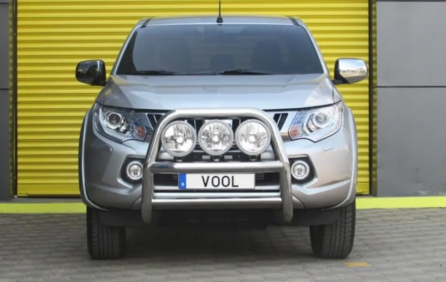 Stor 76mm frontbåge Svart - Mitsubishi L200 2015-2019
