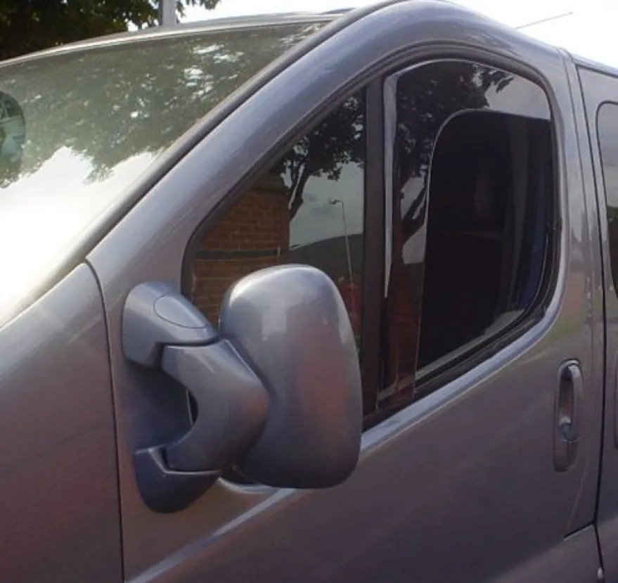 Vindavvisare Opel Vivaro, Nissan Primstar Opel Vivaro mellan 2001-2014, Nissan Primstar